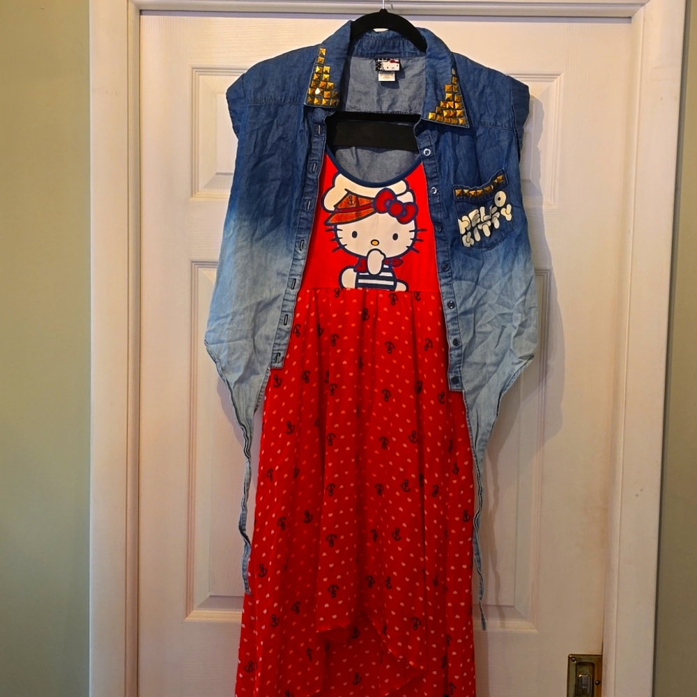 Hello Kitty dress